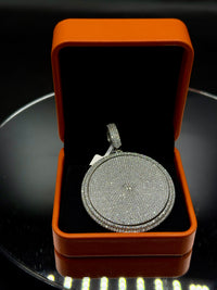 Silver with moissanite pendant “spinner”