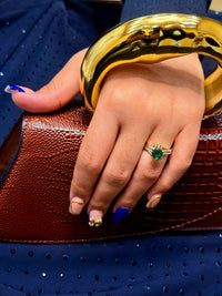 10k green gemstone ring
