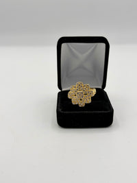 Mens ring gold ( square shape n Cz diamonds)
