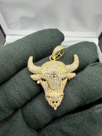 Free bull pendant