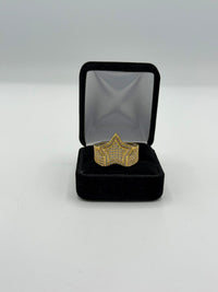 Mens ring gold ( star n Cz diamonds)
