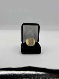 Mens ring gold ( square shape n Cz diamonds)